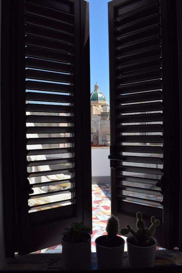 Loft 'Le Vie Del Centro' Hotel มาร์ซาลา ภายนอก รูปภาพ